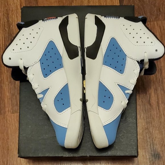 Air Jordan 6 Retro "UNC White" - 12C - Picture 8 of 11